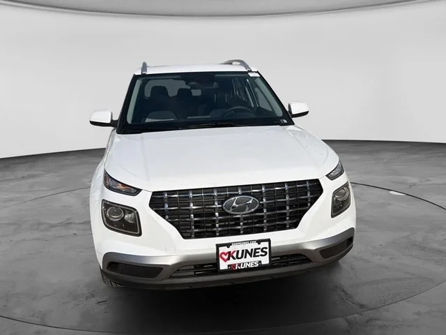 Nuevos HYUNDAI VENUE à Estados chez autogozo
