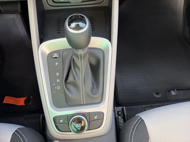 Nuevos HYUNDAI VENUE à Estados chez autogozo