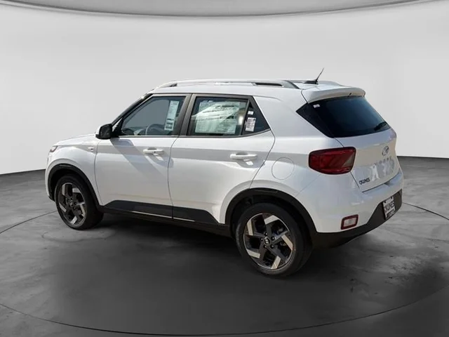 Nuevos HYUNDAI VENUE à Estados chez autogozo