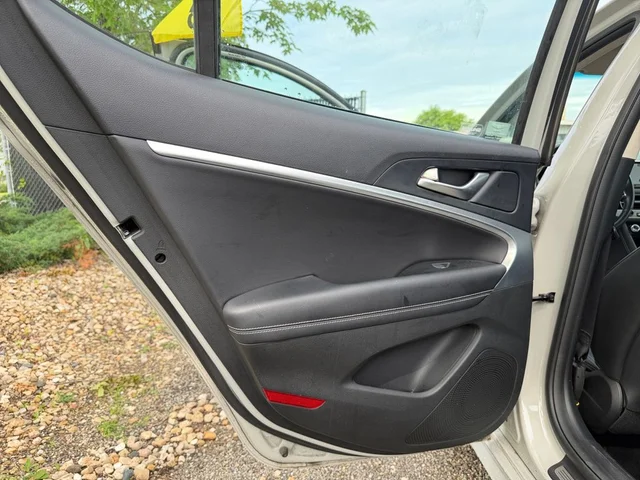 SEMINUEVOS GENESIS G70 a Estados en autogozo