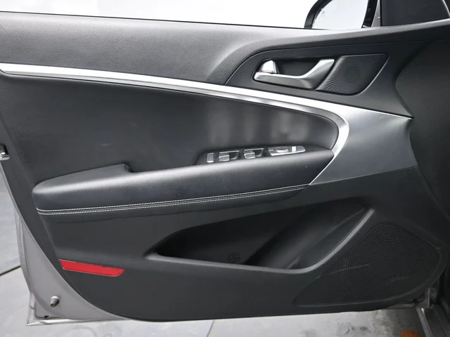 SEMINUEVOS GENESIS G70 a Estados en autogozo