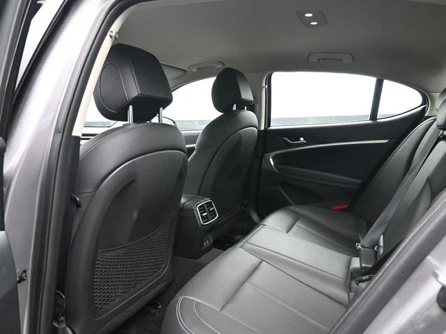 SEMINUEVOS GENESIS G70 a Estados en autogozo