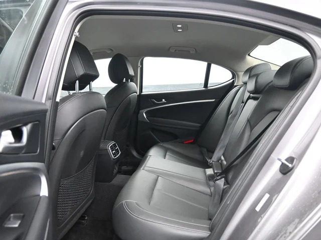 SEMINUEVOS GENESIS G70 a Estados en autogozo