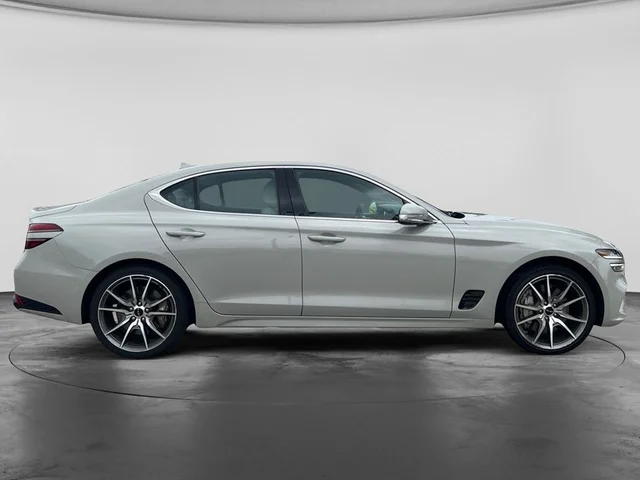 SEMINUEVOS GENESIS G70 a Estados en autogozo