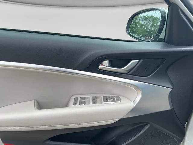 SEMINUEVOS GENESIS G70 a Estados en autogozo