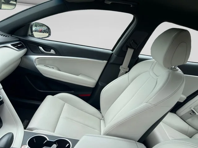 SEMINUEVOS GENESIS G70 a Estados en autogozo