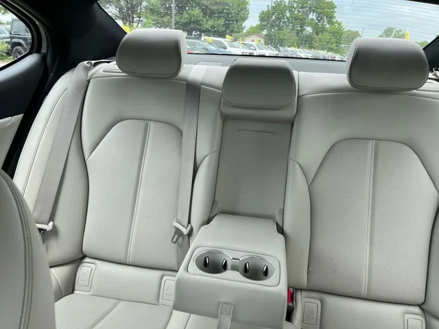 SEMINUEVOS GENESIS G70 a Estados en autogozo