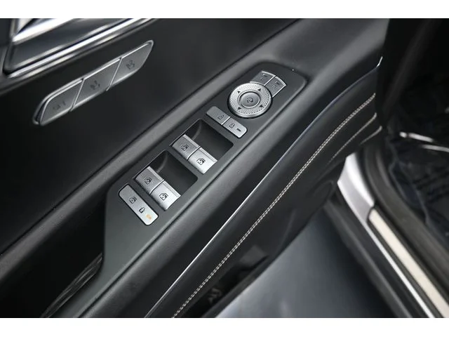 SEMINUEVOS GENESIS GV80 a Estados en autogozo