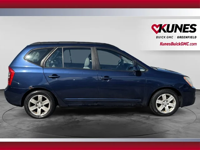 SEMINUEVOS KIA Rondo a Estados en autogozo