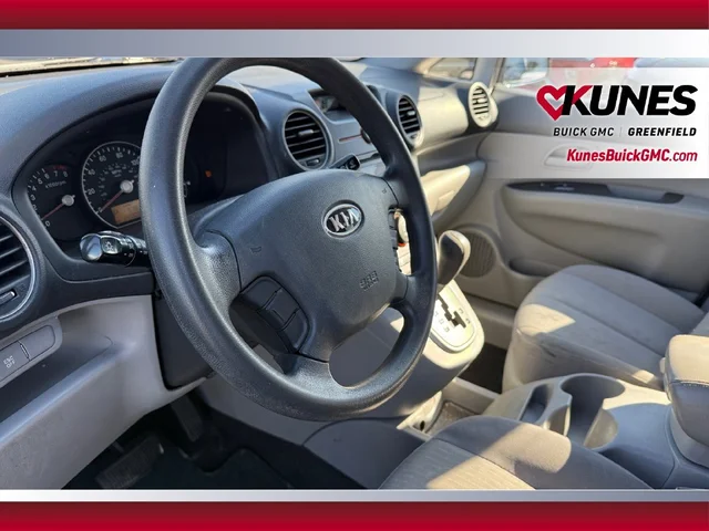 SEMINUEVOS KIA Rondo a Estados en autogozo