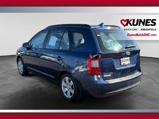 SEMINUEVOS KIA Rondo a Estados en autogozo