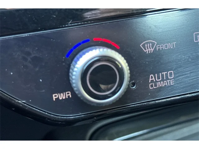 SEMINUEVOS KIA K5 at ELK GROVE in Elk Grove Buick GMC