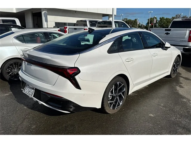 SEMINUEVOS KIA K5 at ELK GROVE in Elk Grove Buick GMC
