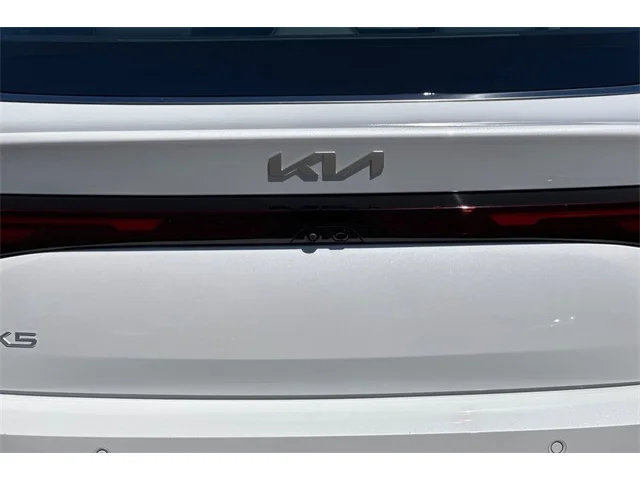 SEMINUEVOS KIA K5 at ELK GROVE in Elk Grove Buick GMC