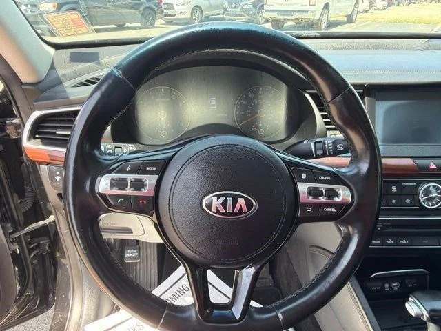 SEMINUEVOS KIA Cadenza a Estados en autogozo