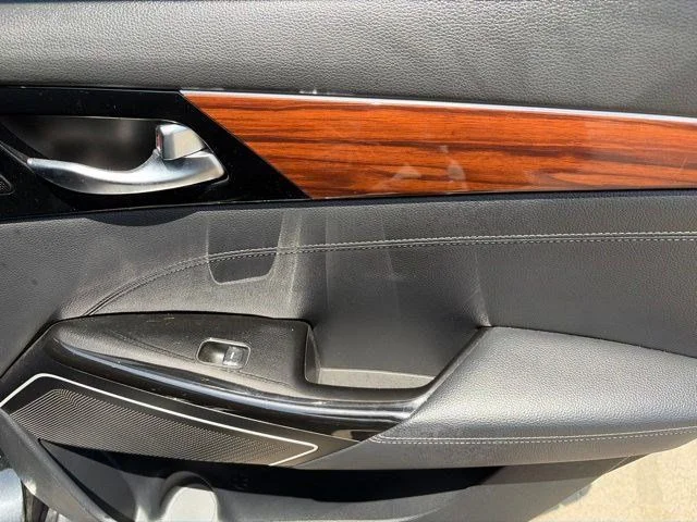 SEMINUEVOS KIA Cadenza a Estados en autogozo