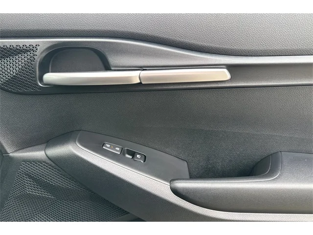 SEMINUEVOS KIA Seltos at ELK GROVE in Elk Grove Buick GMC