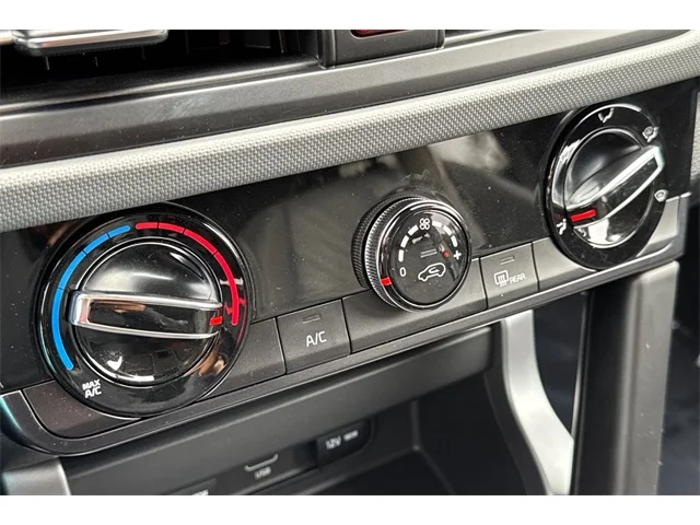 SEMINUEVOS KIA Seltos at ELK GROVE in Elk Grove Buick GMC