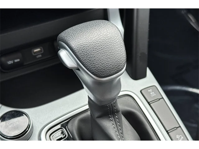 SEMINUEVOS KIA Seltos at ELK GROVE in Elk Grove Buick GMC