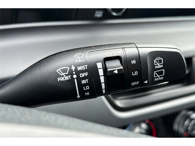 SEMINUEVOS KIA Seltos at ELK GROVE in Elk Grove Buick GMC
