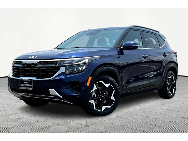 SEMINUEVOS KIA Seltos a Tustin    en Tustin Hyundai
