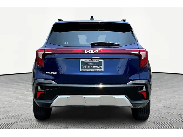 SEMINUEVOS KIA Seltos a Tustin    en Tustin Hyundai