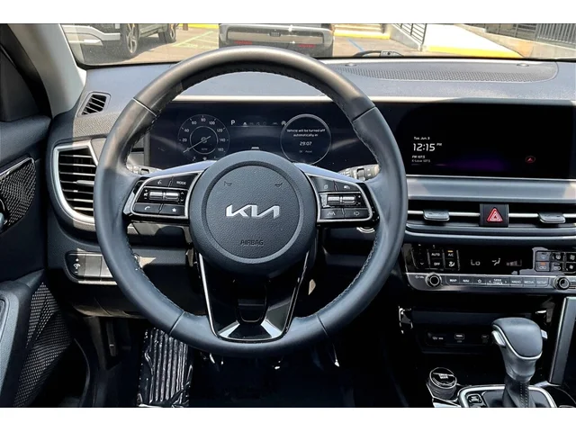 SEMINUEVOS KIA Seltos a Tustin    en Tustin Hyundai
