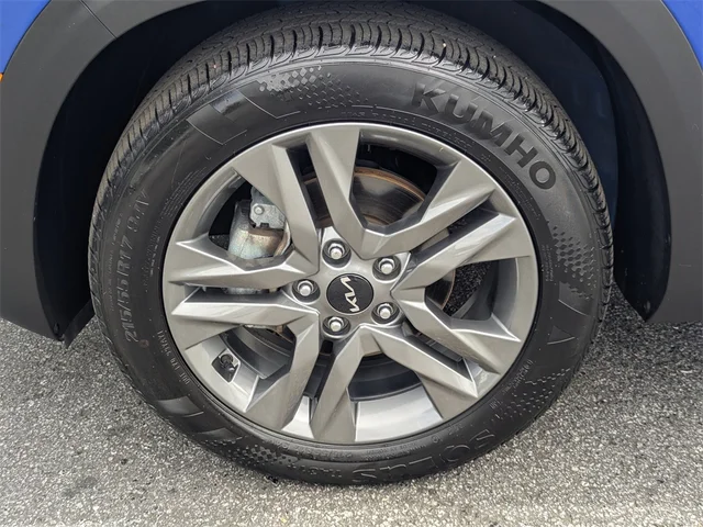 SEMINUEVOS KIA Seltos at Kennesaw, in Town Center Nissan