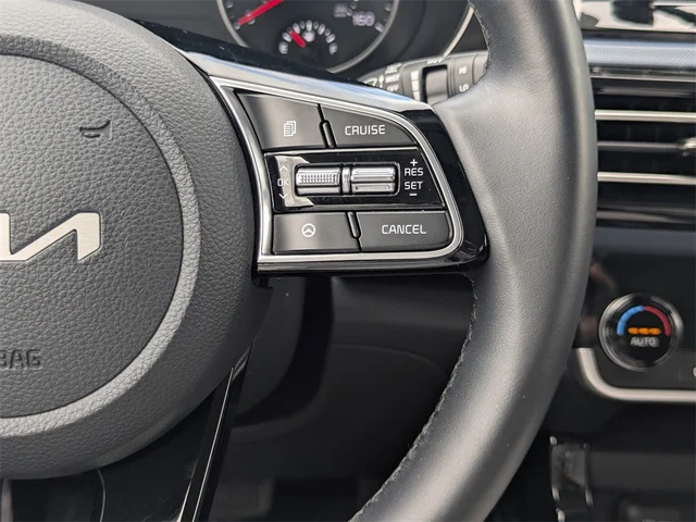 SEMINUEVOS KIA Seltos at Kennesaw, in Town Center Nissan