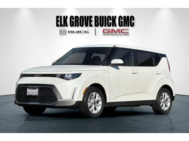 SEMINUEVOS KIA Soul at ELK GROVE in Elk Grove Buick GMC