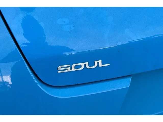 SEMINUEVOS KIA Soul at ELK GROVE in Elk Grove Buick GMC