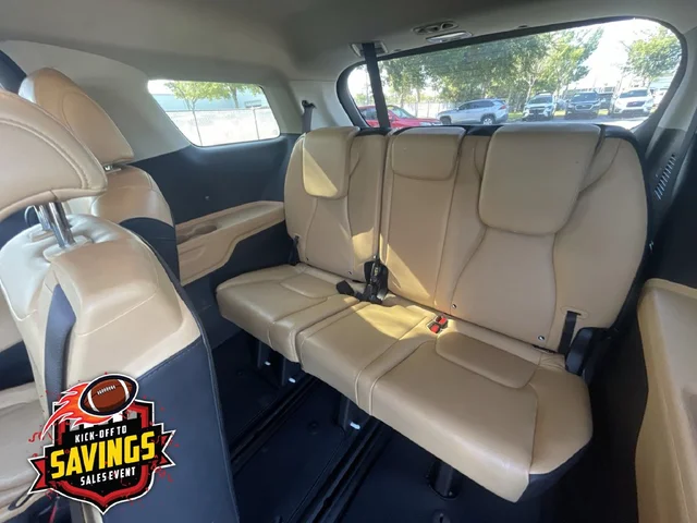 SEMINUEVOS KIA Carnival a Estados en autogozo
