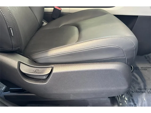 SEMINUEVOS KIA Carnival at ELK GROVE in Elk Grove Buick GMC