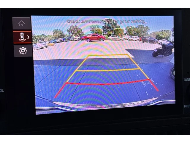 SEMINUEVOS KIA Carnival at ELK GROVE in Elk Grove Buick GMC