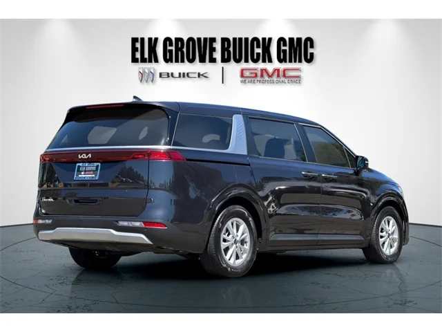 SEMINUEVOS KIA Carnival at ELK GROVE in Elk Grove Buick GMC