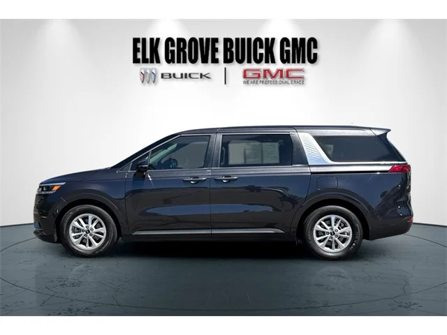SEMINUEVOS KIA Carnival at ELK GROVE in Elk Grove Buick GMC
