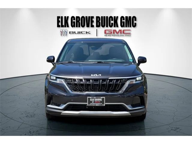 SEMINUEVOS KIA Carnival at ELK GROVE in Elk Grove Buick GMC