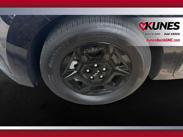 SEMINUEVOS KIA Carnival a Estados en autogozo