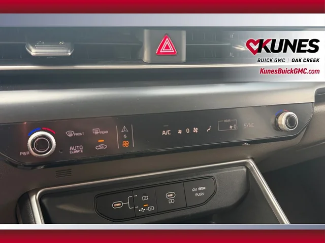 SEMINUEVOS KIA Carnival a Estados en autogozo