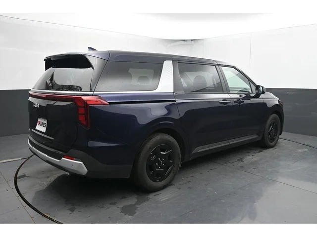 SEMINUEVOS KIA Carnival a Estados en autogozo