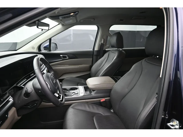 SEMINUEVOS KIA Carnival a Estados en autogozo