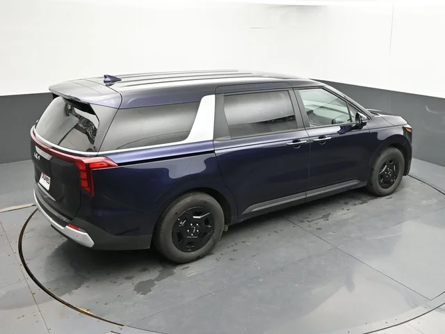SEMINUEVOS KIA Carnival a Estados en autogozo