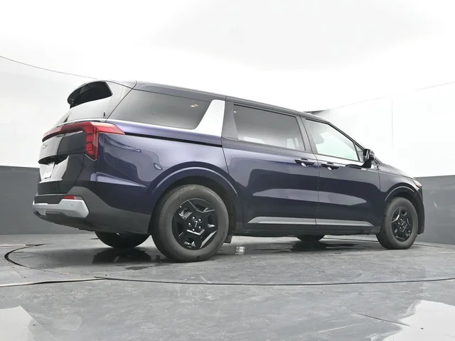 SEMINUEVOS KIA Carnival a Estados en autogozo