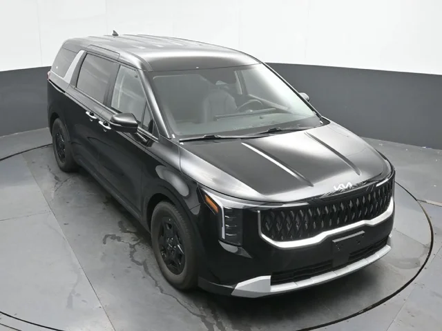 SEMINUEVOS KIA Carnival a Estados en autogozo