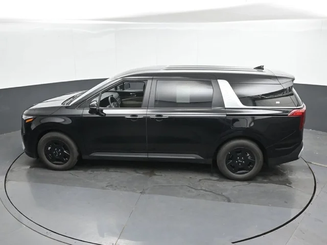 SEMINUEVOS KIA Carnival a Estados en autogozo