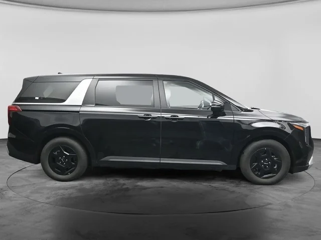SEMINUEVOS KIA Carnival a Estados en autogozo