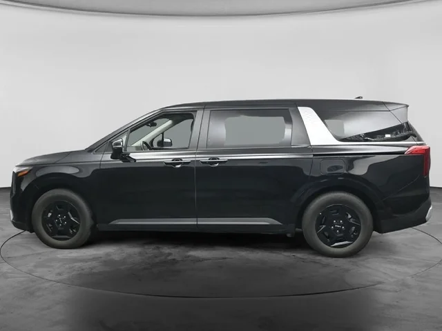 SEMINUEVOS KIA Carnival a Estados en autogozo