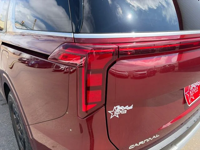 SEMINUEVOS KIA Carnival a Estados en autogozo
