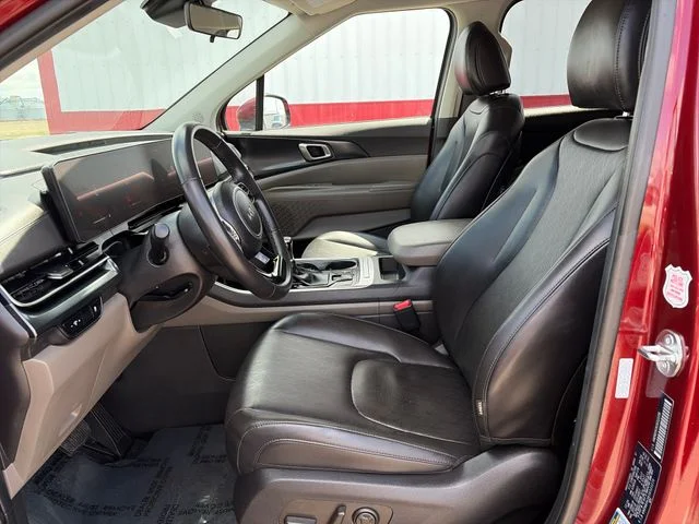 SEMINUEVOS KIA Carnival a Estados en autogozo