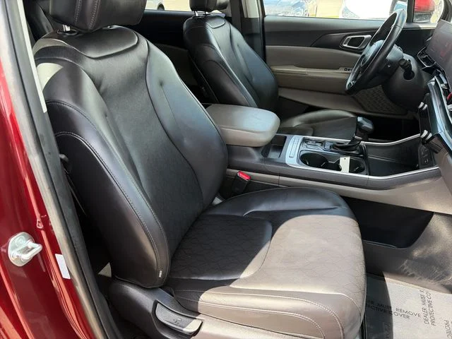 SEMINUEVOS KIA Carnival a Estados en autogozo